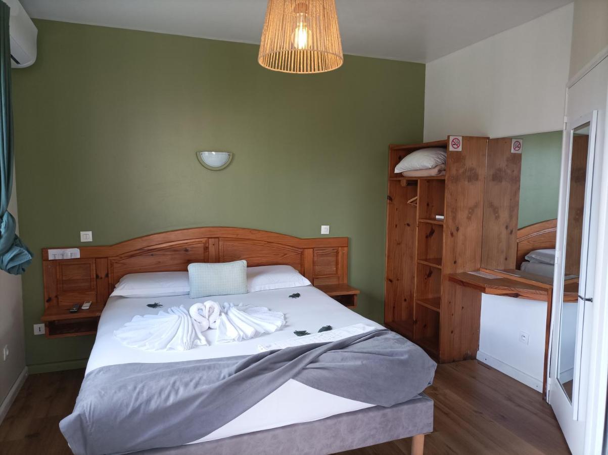 לה פלן דה קפרה Hotel L'Ecrin מראה חיצוני תמונה